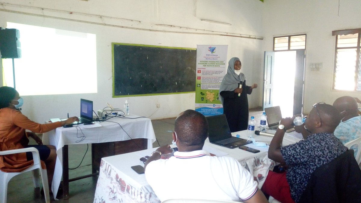 _IamAoko's tweet photo. The future of a country is as bright as it's empowered youth.
The @KenyaYwca's #JijengeNaBiz is a great opportunity 4 youth to grow in biz.
#Inclusion4SocialJustice
#MyFaithStands4Peace
@KFUKKFUMGlobal @PwaniYouth @hekimacbo @c_kwale @KiotaF  @RightsJustice @USAIDKenya https://t.co/mNjrMlIWnm