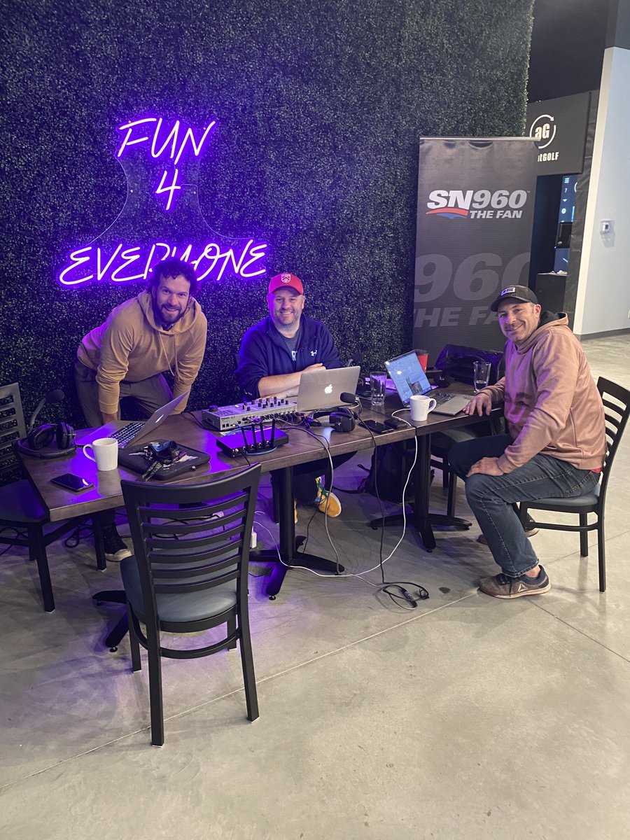 Luke_Elvy's tweet image. Great to have ⁦@BoomerMorning⁩ broadcasting LIVE from ⁦@CanGOLF_Canmore⁩ until 10am today. Welcome ⁦@960boomer⁩ ⁦@SNRyanPinder⁩ ⁦@SNRhettWarrener⁩. Time to have some fun on ⁦@aboutGOLF_⁩ simulators + great food &amp;amp; drinks! #CanGOLF #Fun4Everyone
