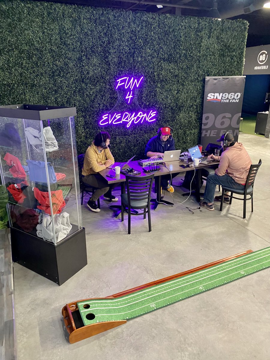 Luke_Elvy's tweet image. Great to have ⁦@BoomerMorning⁩ broadcasting LIVE from ⁦@CanGOLF_Canmore⁩ until 10am today. Welcome ⁦@960boomer⁩ ⁦@SNRyanPinder⁩ ⁦@SNRhettWarrener⁩. Time to have some fun on ⁦@aboutGOLF_⁩ simulators + great food &amp;amp; drinks! #CanGOLF #Fun4Everyone