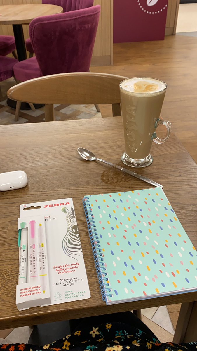 KarenASmith-Dick tweet media