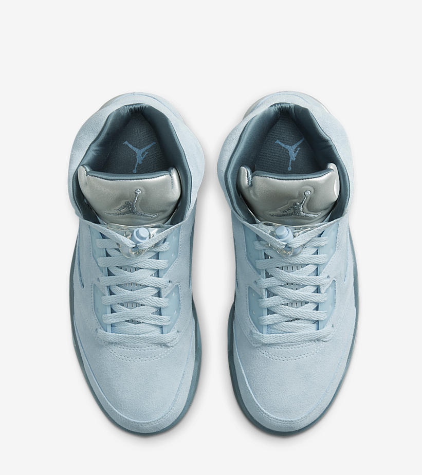 SOLELINKS's tweet photo. Women’s Air Jordan 5 Retro ‘Bluebird’ official images https://t.co/CvcwDRT91m