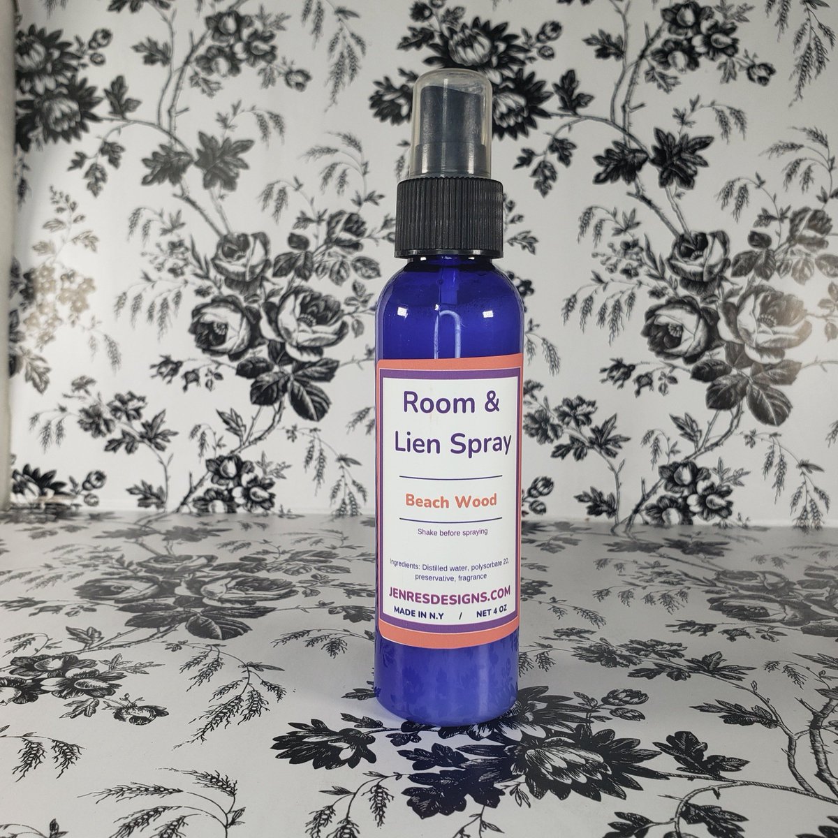 jeniresdesigns's tweet image. 4 oz. Beach Wood Room &amp;amp; Lien Spray 
jeniresdesigns.com/products/room-… 
$10 
#handpour #handpourcandles #clean #jeniresdesigns #beachwood #beach