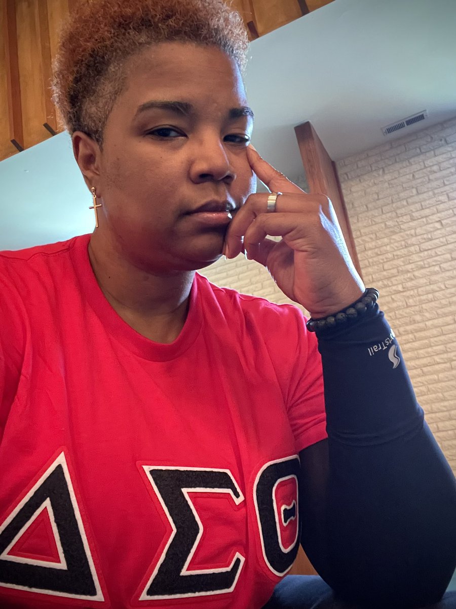 Dr. TeeNJay tweet media