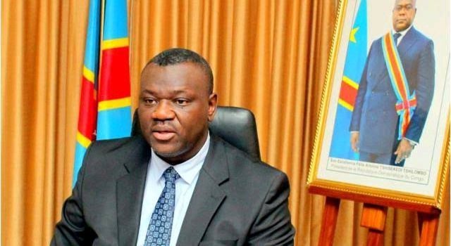 KasongoIlunga01's tweet photo. #AffaireRAM: si ns étions dans un #État sérieux, c'est aujourd'hui q @AugustinKibassa devrait démissionner directement après la bêtise qu'il vient d dire concernant le #RAM. Dommage qu'il bénéficie de la protection de son beau-frère @fatshi13 qui le couvre en tout. #KibassaDégage https://t.co/TayVPcdvRL