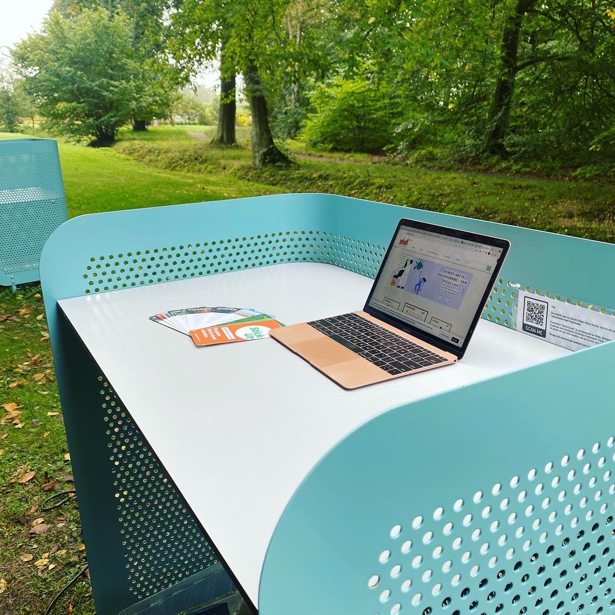 parulghosh's tweet photo. Testing an outdoor work desk at Fredriksdal, Helsingborg today 🙃🙌 Move over Forest Bathing, Forest Working is here! 🌲🌲 #Helsingborg #Nature #ForestBath #Sweden #Fredriksdal #ThisIsHbg https://t.co/r6Myd7OrD5
