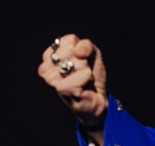 peaceringbot's tweet image. Nashville 2018 Harry Styles Live on tour.