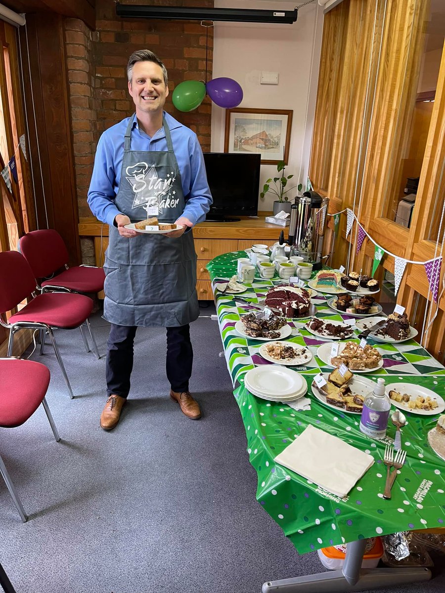 Well deserved winner Matt 👍🏻👍🏻 and we raised £140 with raffle and guess the number of sprinkles on ‘Colin the caterpillar’. Thank you everyone who joined us to eat cake and be merry!!👏🏻👏🏻👏🏻
#starbaker #macmillancancersupport #macmillancoffeemorning2021