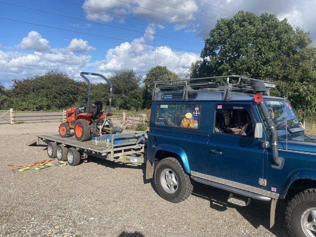 keep1604's tweet image. Another day another dollar. Cutting a very overgrown burial ground.