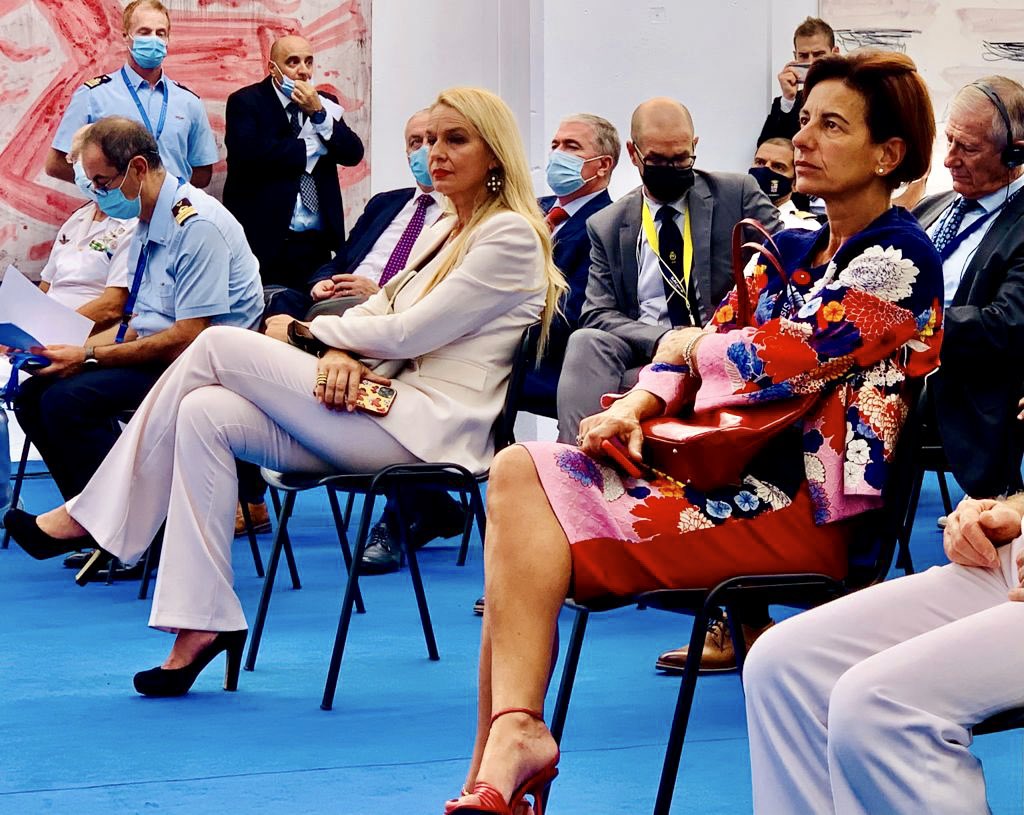 FAdQ6jDXoAYbp7R?format=jpg&name=medium