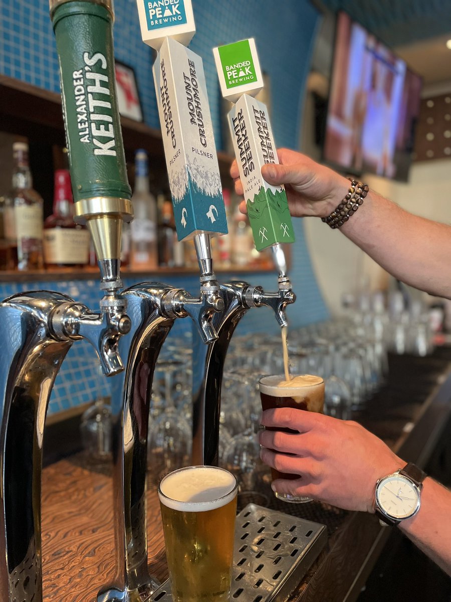 142yeg's tweet photo. New Beer On-Tap Alert! @BandedPeak_Brew = adventurous beer for adventurous people.
These delicious new beers - and well all of our beers on tap - are only $5 all day today!
Just ONE of MANY exciting changes happening here within the next week! STAY TUNED!
#OneFourTwoYeg #Yeg https://t.co/y48KNjJgmz