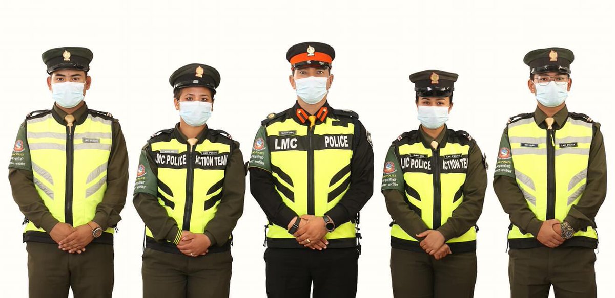 ललितपुर नगर प्रहरी अब २४सै घण्टा परिचालित । हटलाइन सेवा शुरु र सूचना आएको १५ मिनेटमा फिल्डमा पुग्ने दाबि। यो प्रहरीले कसरी काम गर्छ ? भोलि (बिहिबार) को #GoodMorningNepal नगर प्रहरी प्रमुख सीताराम हाछेथु ।

बिहान ८ बजे, कान्तिपुर टीभीमा ।
कुनै जिज्ञासा ?