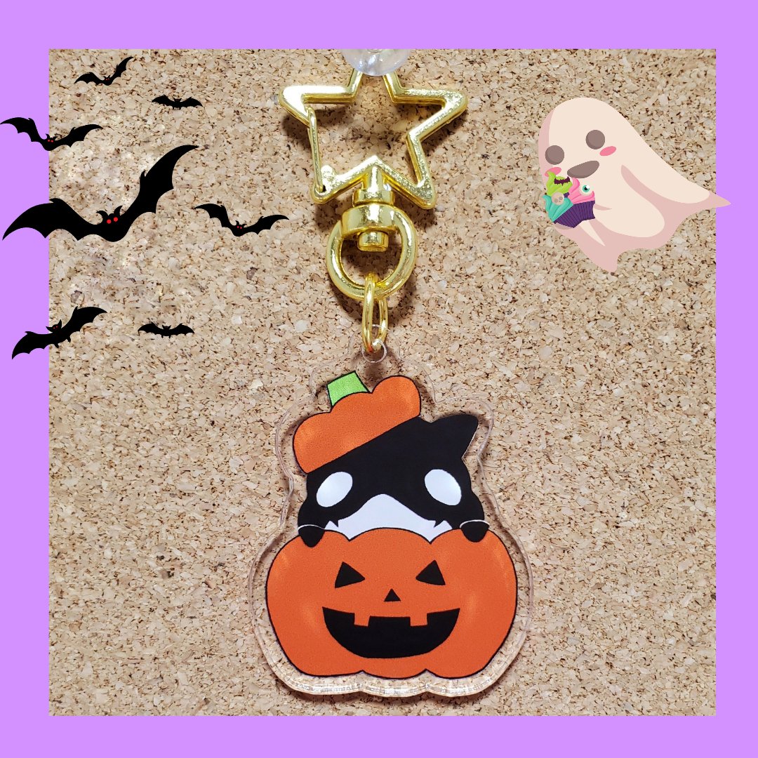 chocolatruby's tweet photo. オリジナルイラストの
『シャチのしゃっちゃん♡』で
アクリルキーホルダーを作ったよ！
可愛すぎて悶絶😍🤩💕ご購入はこちらから↓
https://t.co/mbiJs1FUCy
@acryl_tatsujin 
#アク達で作ってみた #シャチ #シャチ大好き #orca #シャチグッズ #ハロウィングッズ #アクリルキーホルダー https://t.co/zPHlhgWEVW