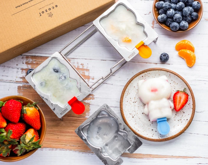 ecozoi's tweet photo. Make healthy, nutritious fruit ice or simple sugary snacks with our popsicle molds. It also comes with 3 additional seals with no slots that can be used to make ice cubes, puddings and lot more.

#popsicles#sustainableliving#gogreen#ecoliving #stainless#savetheplanet#zerowaste https://t.co/bfDyf905Js