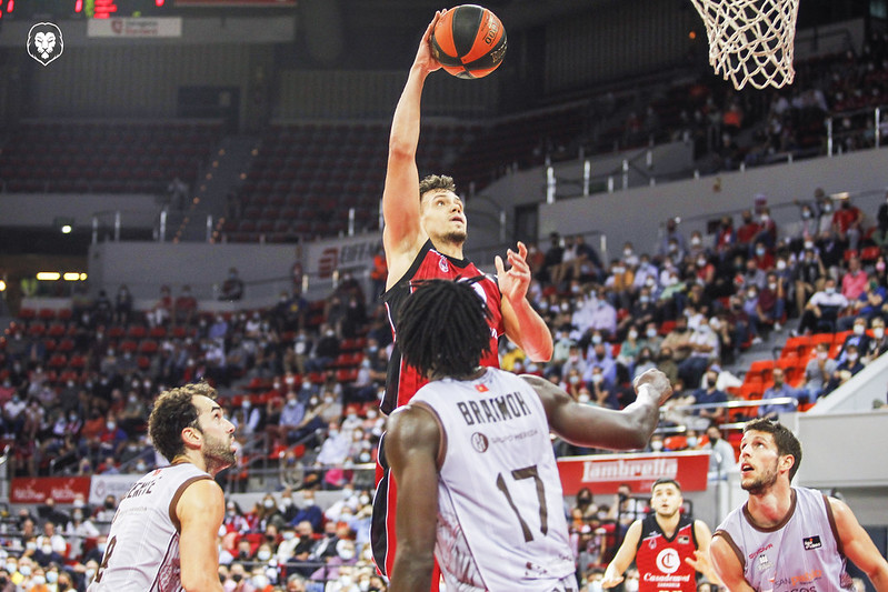 cervezasambar's tweet photo. 🏀Sorteo🏀 @CasademontZGZ ¡El Príncipe Felipe necesita a su afición! Sorteamos una entrada doble para el próximo sábado 2 a las 21:00 horas

1⃣Sigue nuestra cuenta
2⃣RT + comenta con quién irías
⌛️Participa hasta el viernes a las 12 h

#NuncaMásSinVosotrosCara🦁 https://t.co/x4Ie4YGFXz
