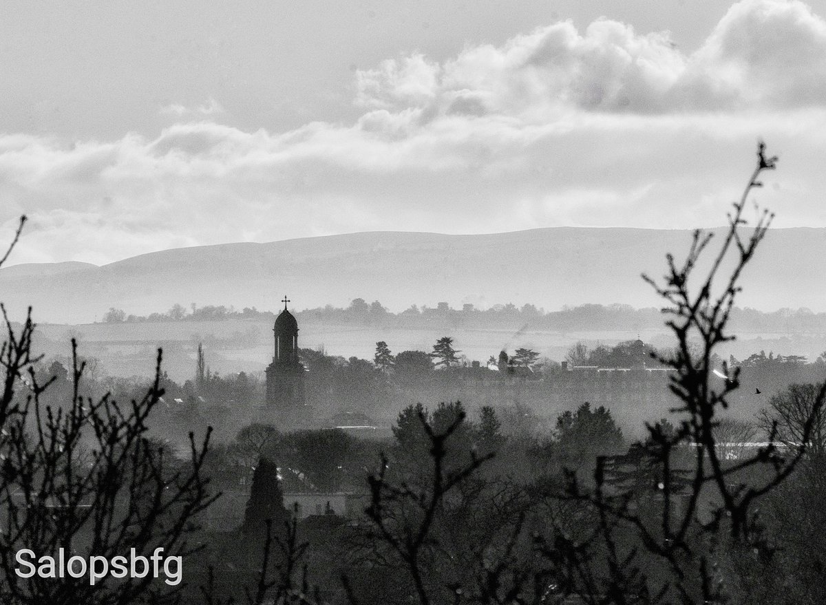 SYResourcing's tweet photo. Opportunity for a PT Admin Assistant - office 10mins drive from Shrewsbury.

This will suit an experienced Admin Asst who would appreciate flexibility around days &amp; hrs worked–great opportunity for an enviable work/life balance.

photo @Salopsbfg 
#shrewsburyhour #shropshirehour https://t.co/7qqF9wez9m