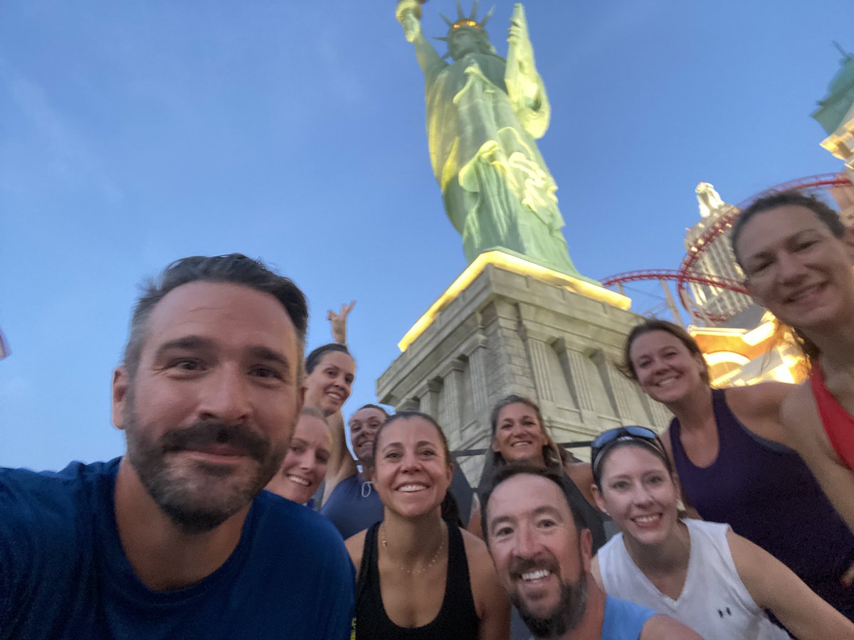 CREWLasVegas's tweet photo. Good morning from the early birds of @crewnetwork #crewconvention! Nothing like a 6:00 am run to get your day started off on the right, or left, foot! 😂 #crew #crewlv #cre #commercialrealestatewomen #joinourcrew #supportyourcrew https://t.co/TbZGffv6Zo