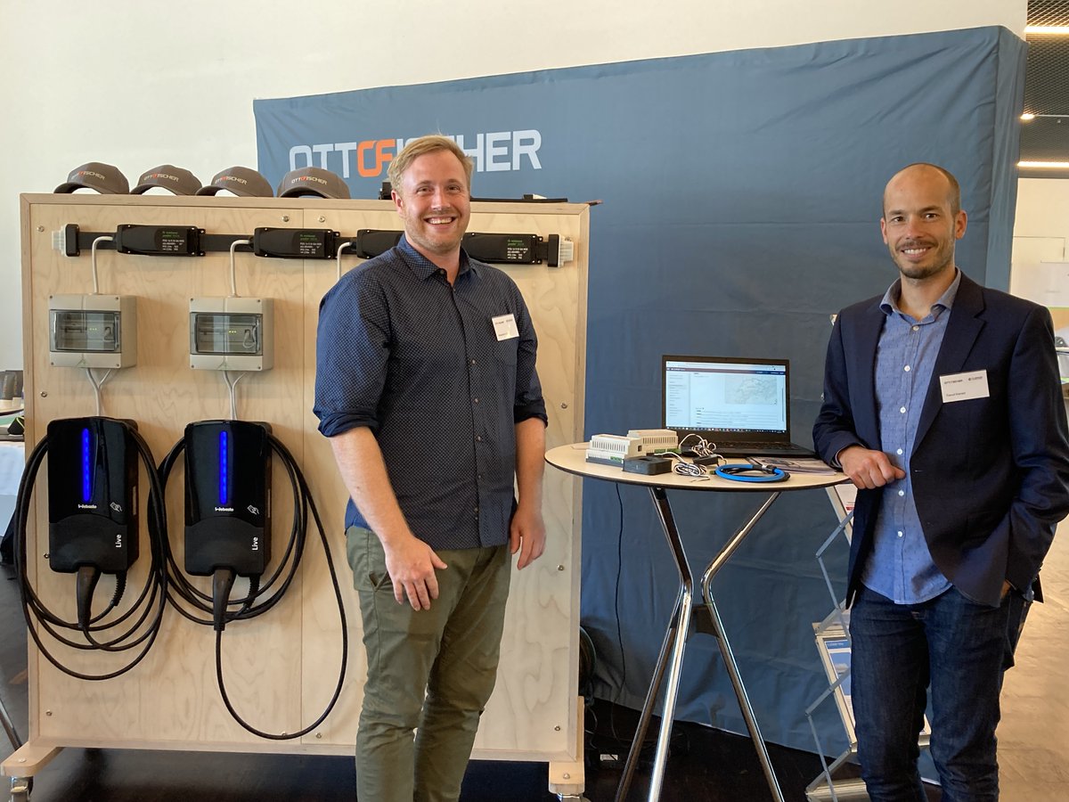Erfolgreiche Präsentation unserer CLEMAP Load Management Lösung an den StromerTAGE in Luzern. Für alle Interessenten zeigen wir bald in einem Webinar, wie die Herausforderungen bei der Installation mehrerer Ladestationen gemeistert werden können. In Kürze mehr, stay stuned!