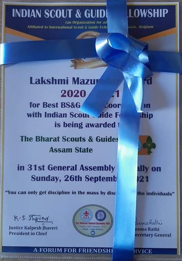 BSG_ASSAM's tweet photo. Certificate of Lakshmi Mazumdar Award 2020-2021, awarded to Bharat Scouts and Guides Assam as the Best BSG state coordinating with Indian Scout and Guide Fellowship at the 31st General Assembly of Indian Scout and Guide Fellowship was presented to the State Chief Commissioner. https://t.co/kGn9rn341W