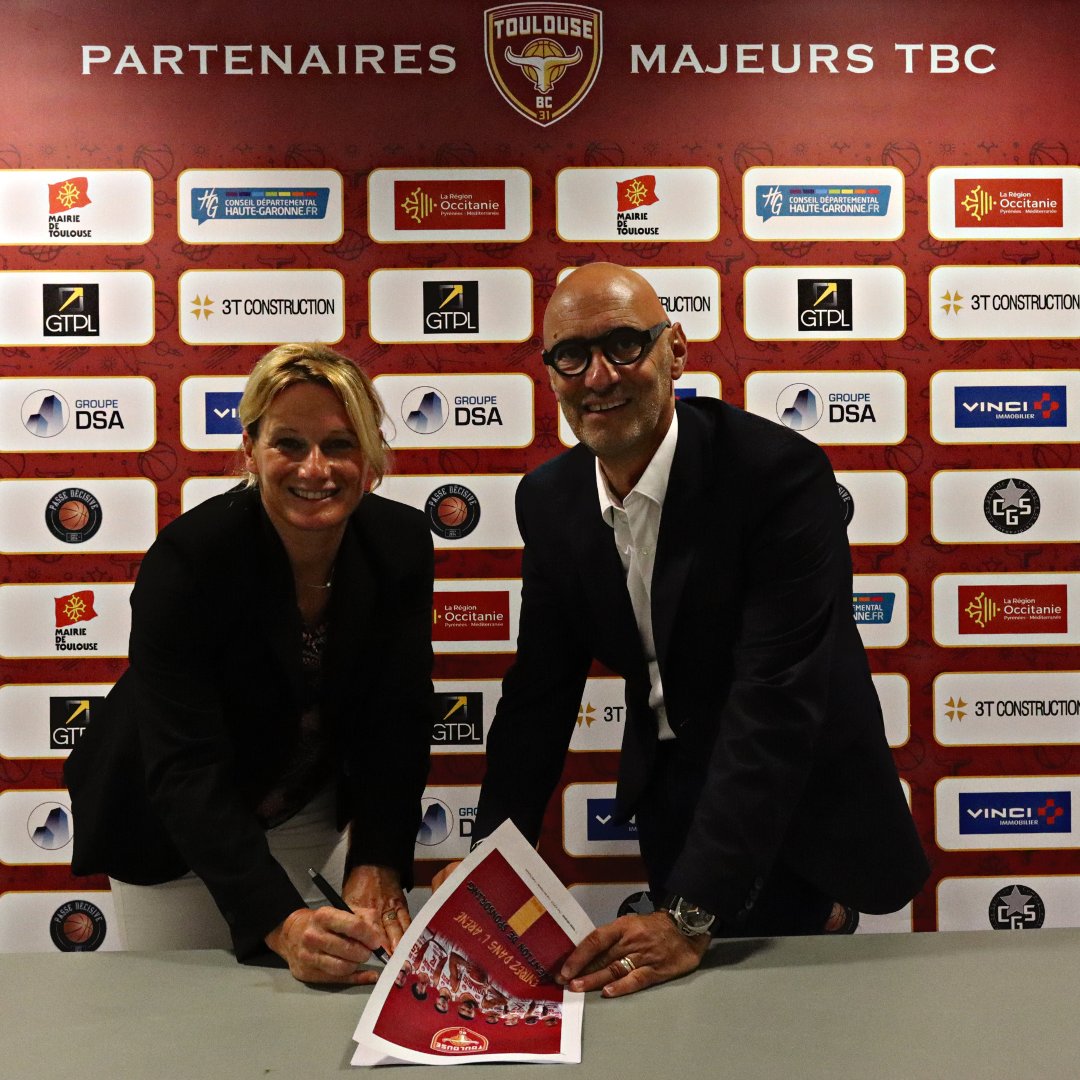 💥[Breaking News - AMOS X Toulouse Basket Club]
AMOS Toulouse est fier de vous annoncer son partenariat avec le <a href="/ToulouseBasket/">Toulouse Basketball Club</a>   ! 👌
Une collaboration qui promet de très beaux projets à venir...Stay Tuned ! 💥
#AMOS #basketball #partenariat #SportBusiness