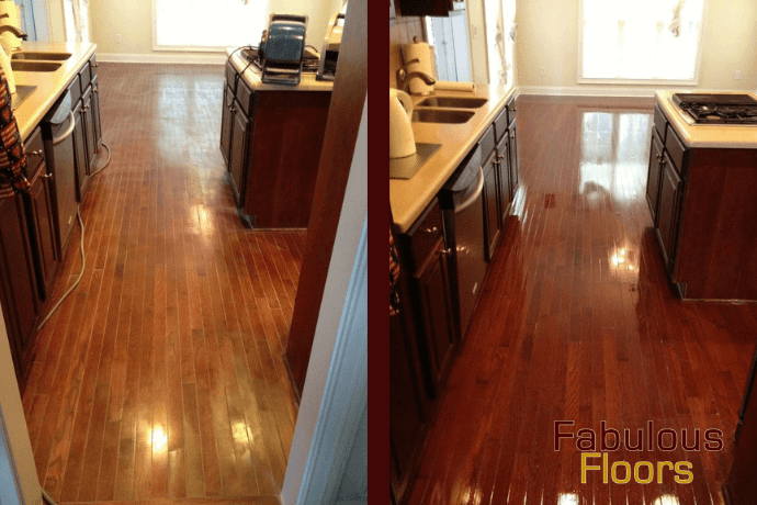 BaltimoreFF's tweet image. Did you know that our hardwood floor refinishing service can even fix warping floorboards? Well, now you do. Call (443) 405-2400 to schedule your next refinishing. 🤯