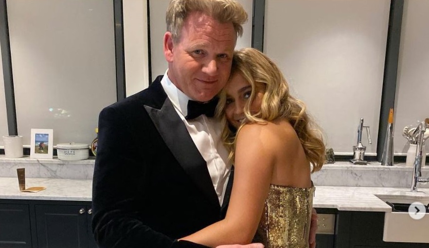 Gordon Ramsay left 'in tears' after daughter Tilly's first Strictly performance
https://t.co/g4p1bK21nH https://t.co/oF7VNnlfbT