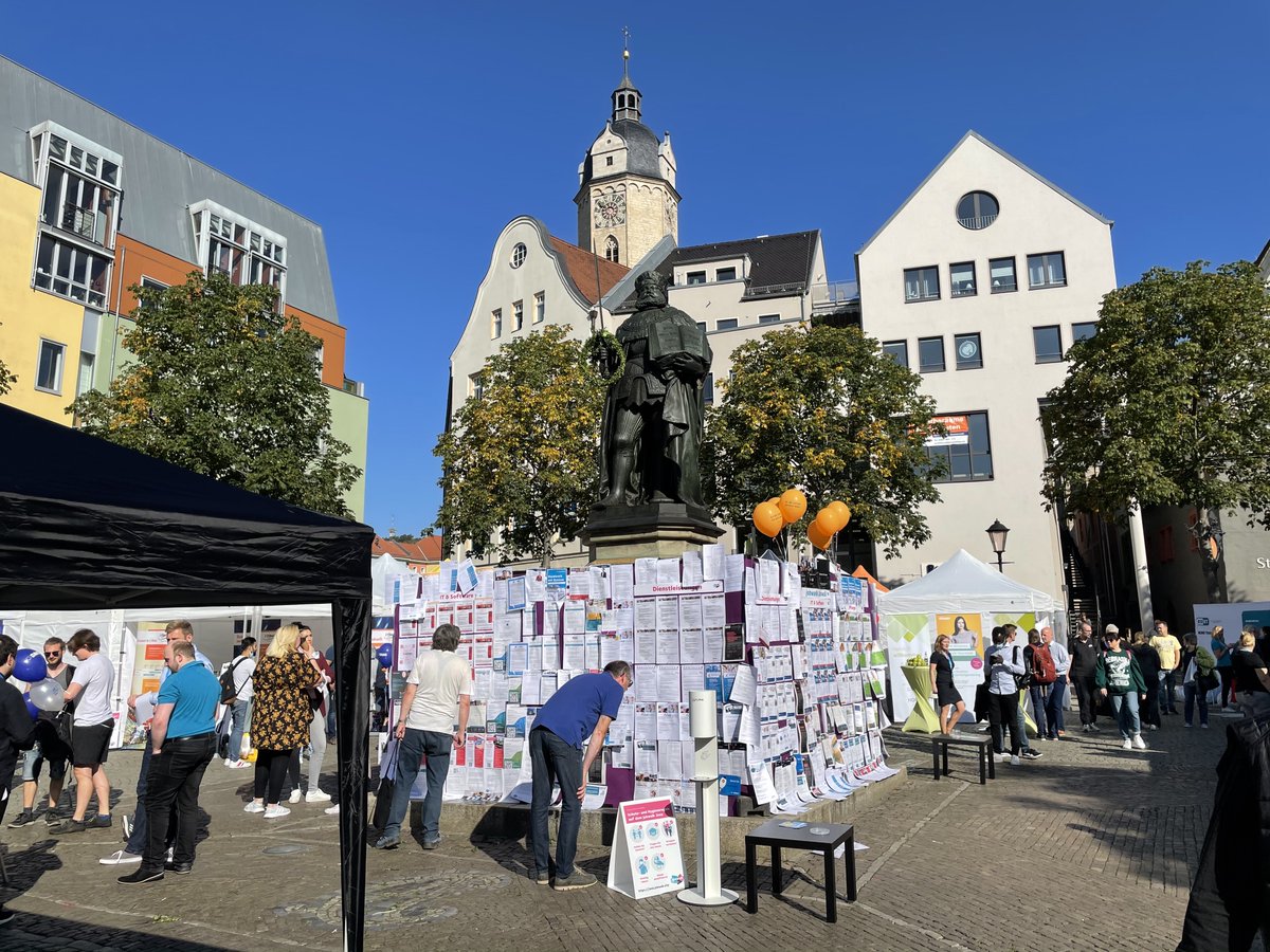 TDSoftware_'s tweet photo. 🦸🏻♀️🦸🏽♂️ Are you looking for the next adventure in your #Career? Last Saturday, the biggest open-air #recruiting fair in Germany, took place in #jena. 🚀 It was a blast! Do you want to shape the #future of the internet with us? 👉https://t.co/wbIcjKDK4A #Jobs #WeAreHiring #tdsoftware https://t.co/GJLUNf4TzT