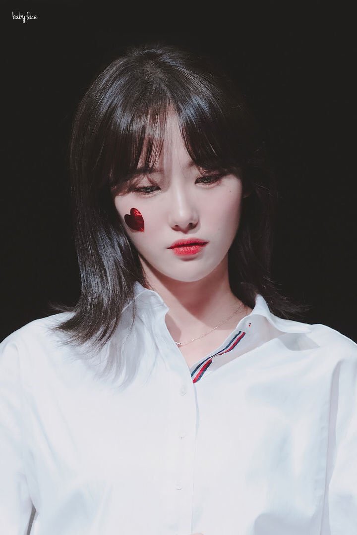 peace13578's tweet photo. - 언니 왔어요? 나..
- 르댜야 언니 지금 너무 피곤해. 나중에 얘기하자

언제부터인가 매번 나중으로 밀리고 밀리면서 오지않을 나중을 기대하며 닫힌 문을 보며 기다리는..권태기 뽀루.. https://t.co/mexVOG6RtW