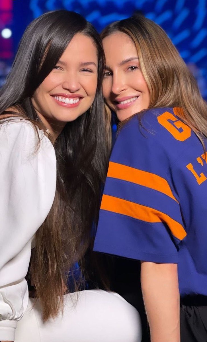 fabsvillarin's tweet photo. @juliette @tudoporvocecl_ duas piticas assim ❤️🥺🤏🏻 https://t.co/i4U6eZg7my