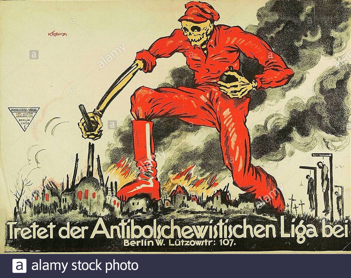 YaBoiHakim's tweet photo. Seriously, what is it with anti-Communists making us look so cool? https://t.co/shU2hYPL8D