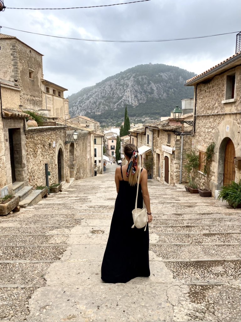 JessicaAguilo's tweet photo. Alguien: “Mallorca es solo playa”.

Mallorca: https://t.co/AbMEqedita