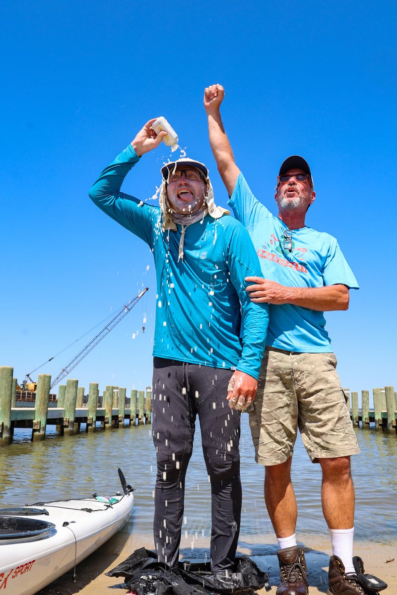 thegregwingo's tweet photo. Great Alabama 650, the longest annual paddle race in the world, finished earlier this week in Fort Morgan, Alabama. Twelve boats made it to the finish of the 650 mile race. I think it's safe to say every racer was pretty excited for their accomplishment! #AL650 https://t.co/sYisDgISUf