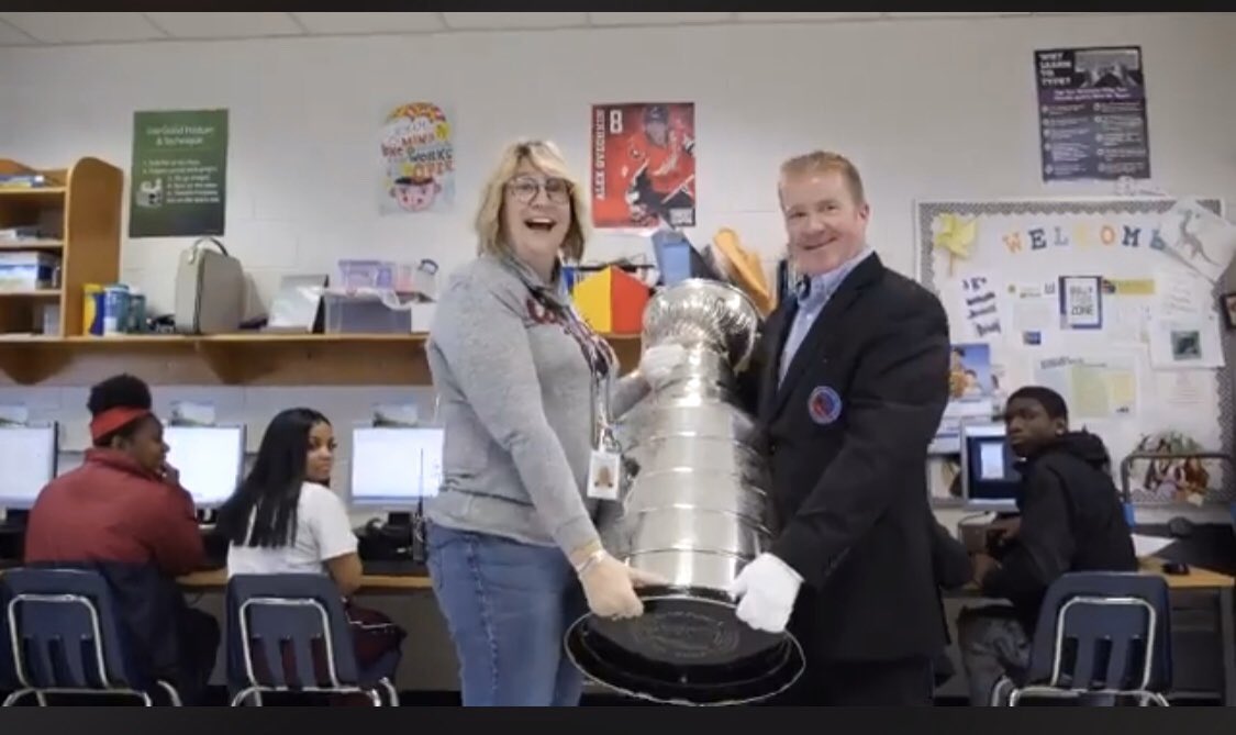 FutureGoalsSTEM's tweet photo. DMV educators❤️to use the Future Goals program to highlight STEM concepts, and we❤️to surprise the teachers we work with! 
Check out @Capitals fan + @SpotsySchools teacher Kathy Moore. We popped by her classroom with the STANLEY CUP to thank her for being a Future Goals teacher🥳 https://t.co/AmRsoARz5G