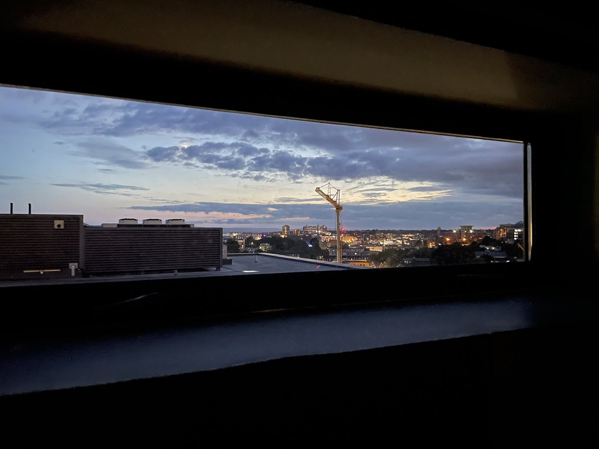 hh_CSci's tweet photo. #MyUSview @Unite_Student The view from the kitchen 😍 I’ve been here for over 3 weeks and I can’t get over it (as shown by the fact I couldn’t choose between the two pictures!).
Such a great place to live and study in 🥺 https://t.co/qY9yteltsM