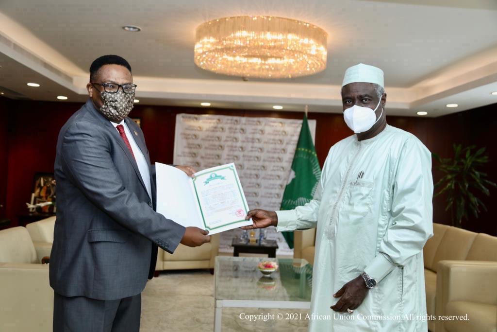 Moussa Faki Mahamat tweet media