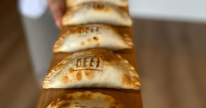 AlexWal52251889's tweet photo. 20 Spots for Empanadas Stuffed With Beef, Chicken, or Even Butternut Squash https://t.co/HyPf5XqWfk https://t.co/Xg3DWvgnuv