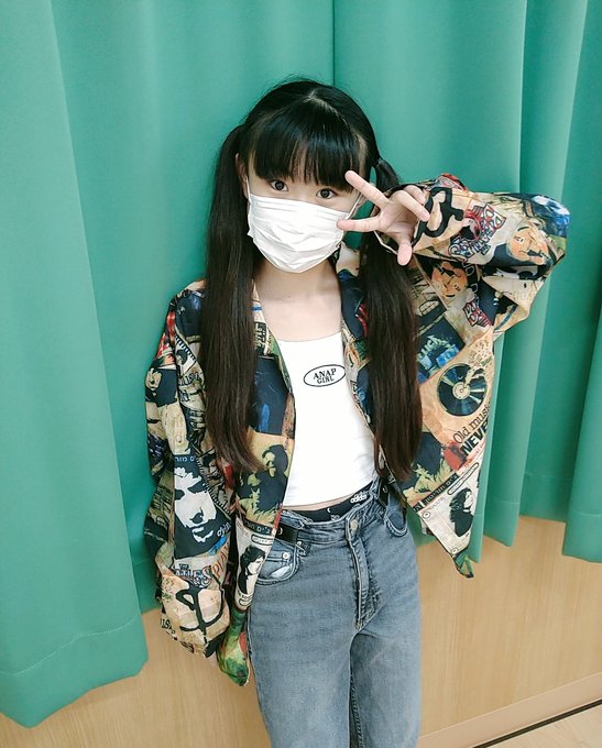 Twitterのコスプレ画像32