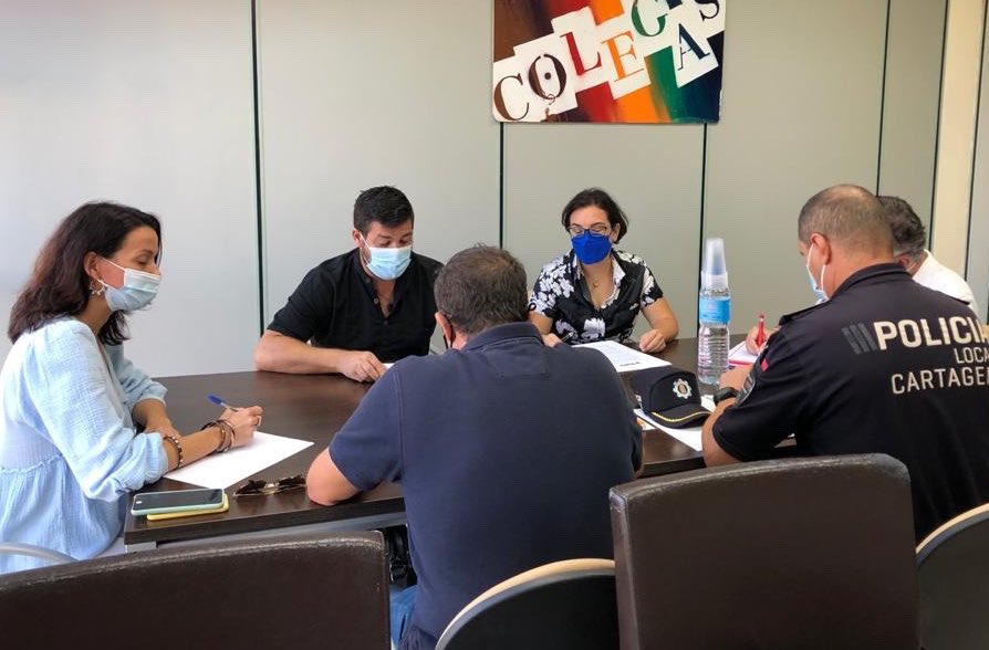 🤝 Retomamos las reuniones periódicas entre las Concejalías de #Educación, #VíaPública y @PoliciaLocalCT con la <a href="/fapacartagena/">Fampa Cartagena</a>, para continuar dando soluciones a las necesidades de mejora en los accesos 🚸 de los centros escolares de #Cartagena.