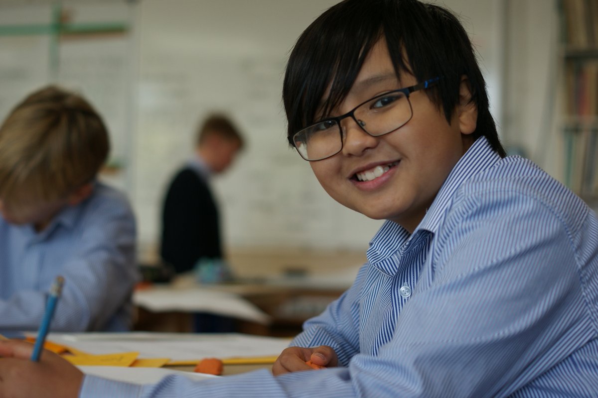 CDPStoday's tweet photo. Year 7 pupils in Art and Design this week.
#Year7Art #Year7Design #Cirencester #DeerParkSchool #CirencesterDeerParkSchool https://t.co/ymHInj0QuR