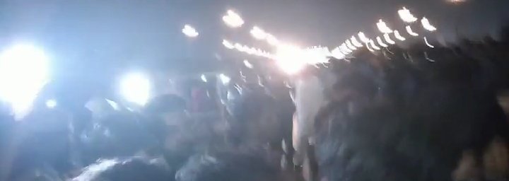 DWMOfficial's tweet photo. We are moving towards Prime Minister's House, we are facing police resistance.
#StudentsMarchToPMHouse https://t.co/o6hqlO5pRA