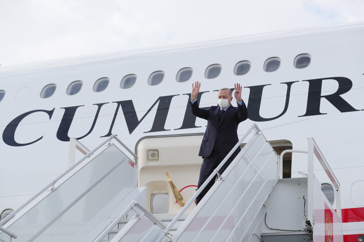 Mevkidaşım Putin ile verimli bir görüşme gerçekleştirerek Soçi’den ayrıldık…