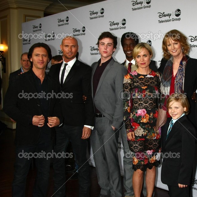  Happy birthday to Luke Goss !   