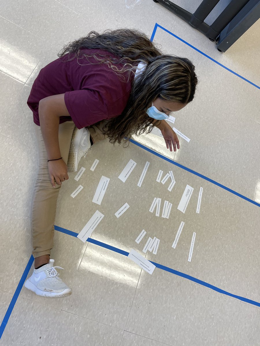 terryfosterjr's tweet image. Students asked for an unplugged activity for learning Java because they were screen fatigue. Your wish is my “command.” #APS #Constellations #classesandobjects