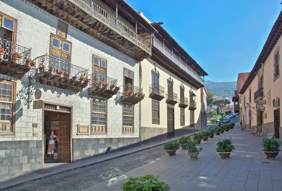 La Casa de Los Balcones tweet media