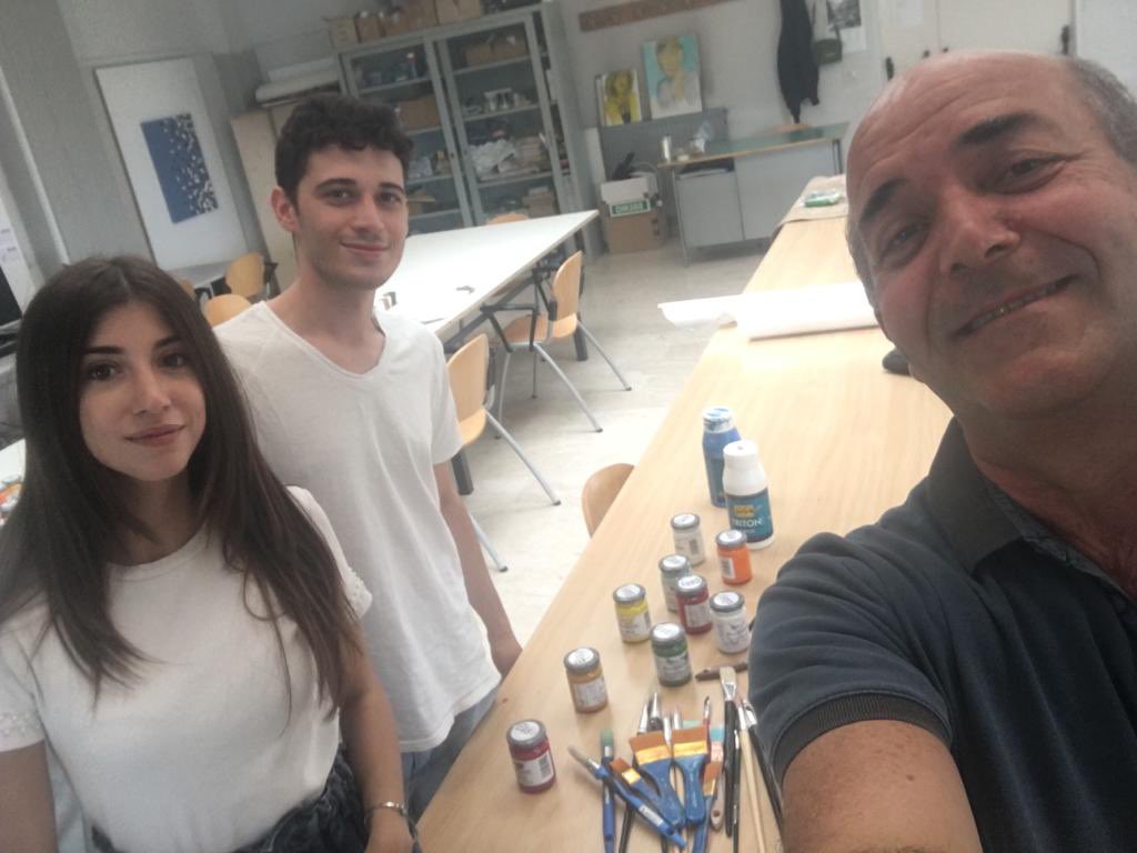 FCarispaq's tweet photo. La Giornata Europea delle Fondazioni sta per arrivare e noi vogliamo presentarvi i protagonisti di #nonsonounmurales segni di comunità a #laquila Asia Sammassimo Andrea Cascianelli giovani studenti #abaq con il docente Stefano Ianni @FCarispaq @acri_ufficiale https://t.co/7DAWi576ks