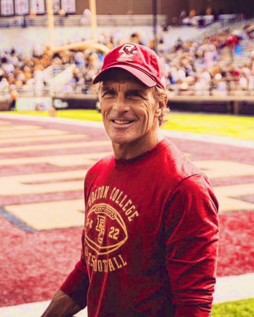 DougFlutie's tweet photo. Forever a @BostonCollege Eagle 🦅 🏈 https://t.co/9wyCyUrgXJ