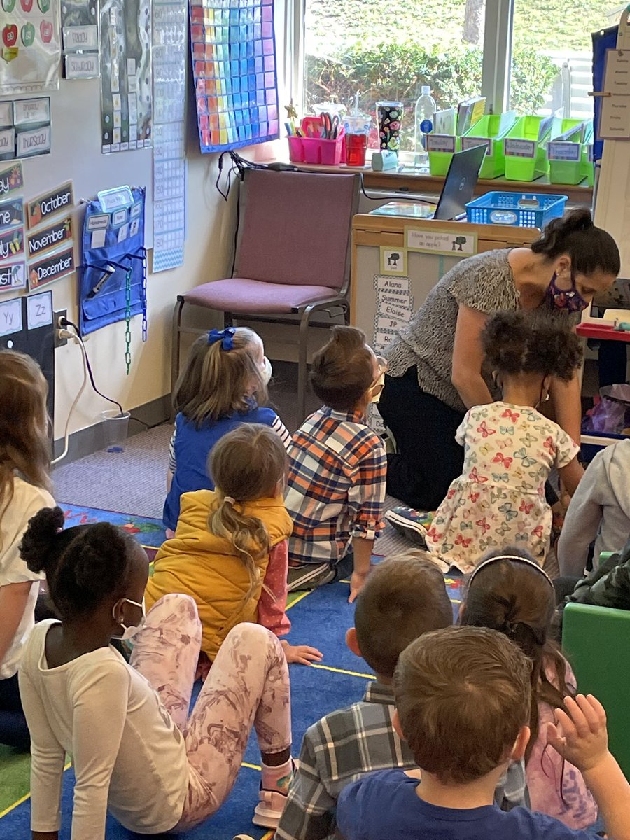 DrCarreiro's tweet photo. Educator observations have started. I can easily tell you that this was the highlight of my day. As this wonderful teacher says, โOh my โฅ๏ธโ! Mrs. M has put the FUN in Fundations! #fullermeadow #kidsdeserveit #ttuchat https://t.co/BhQPiyA3V5