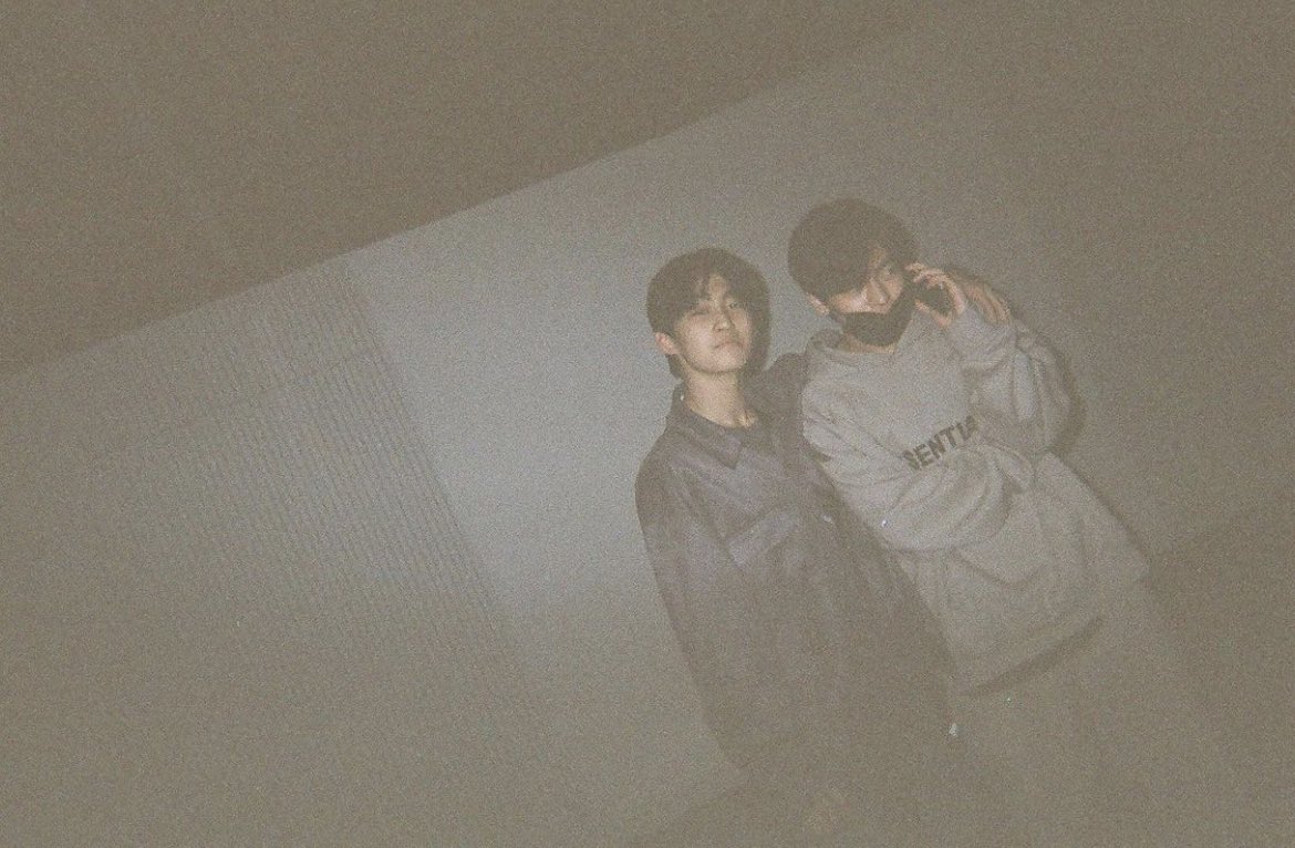 jihoonfilms's tweet photo. with leo <3

#TraineeA #JIHOON #LEO https://t.co/Ob1lZdtkZe