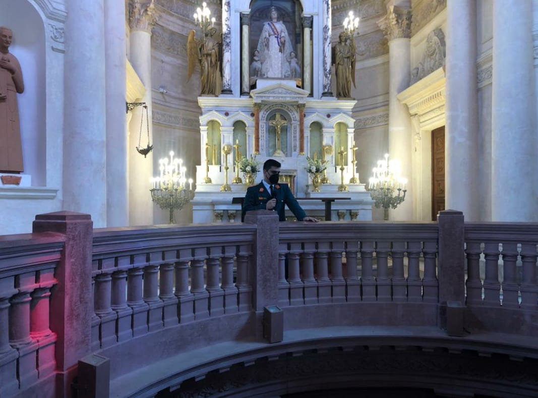 guazucua's tweet photo. En memoria de la Histórica #batalladeboqueron se organizo visitas guiadas al Panteón de los Héroes, como en el Paseo Comuneros, junto al Museo Juan S. Bogarín, espacios cuenta con piezas del arte jesuítico y franciscano, además de muebles coloniales y objetos de la Guerra del 70 https://t.co/tiB7rpV9RG