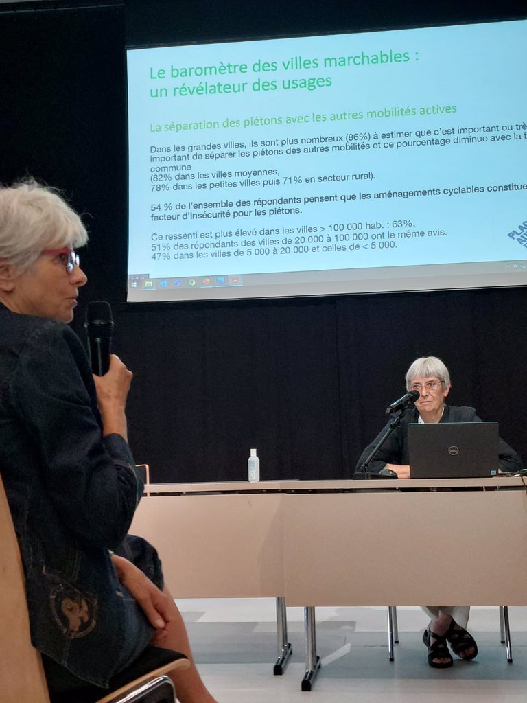 Masterclass d’Anne Faure, présidente de <a href="/ruedelavenir/">Rue de l'avenir</a>, consacrée à la complémentarité entre marche et vélo 🚶🚲
Accessibilité, confort, sécurité : des thématiques à défendre qui unissent piétons et cyclistes ! #levéloevidemment