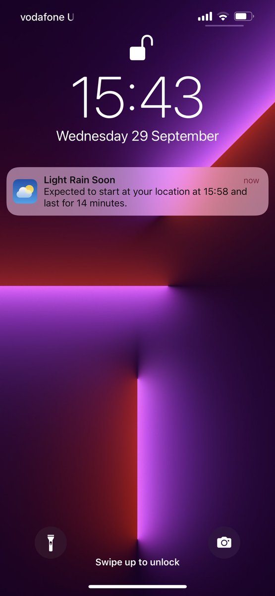 JSHDVS's tweet photo. 🌧 - @Schafernaker I think Apple is coming for your job hun 😂 https://t.co/syuFGgGx0D